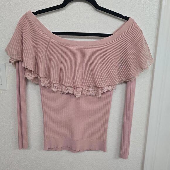 ENGLISH FACTORY Lightweight OFF-THE-SHOULDER Mesh/Lace Pink Sweater Size S - Picture 3 of 9
